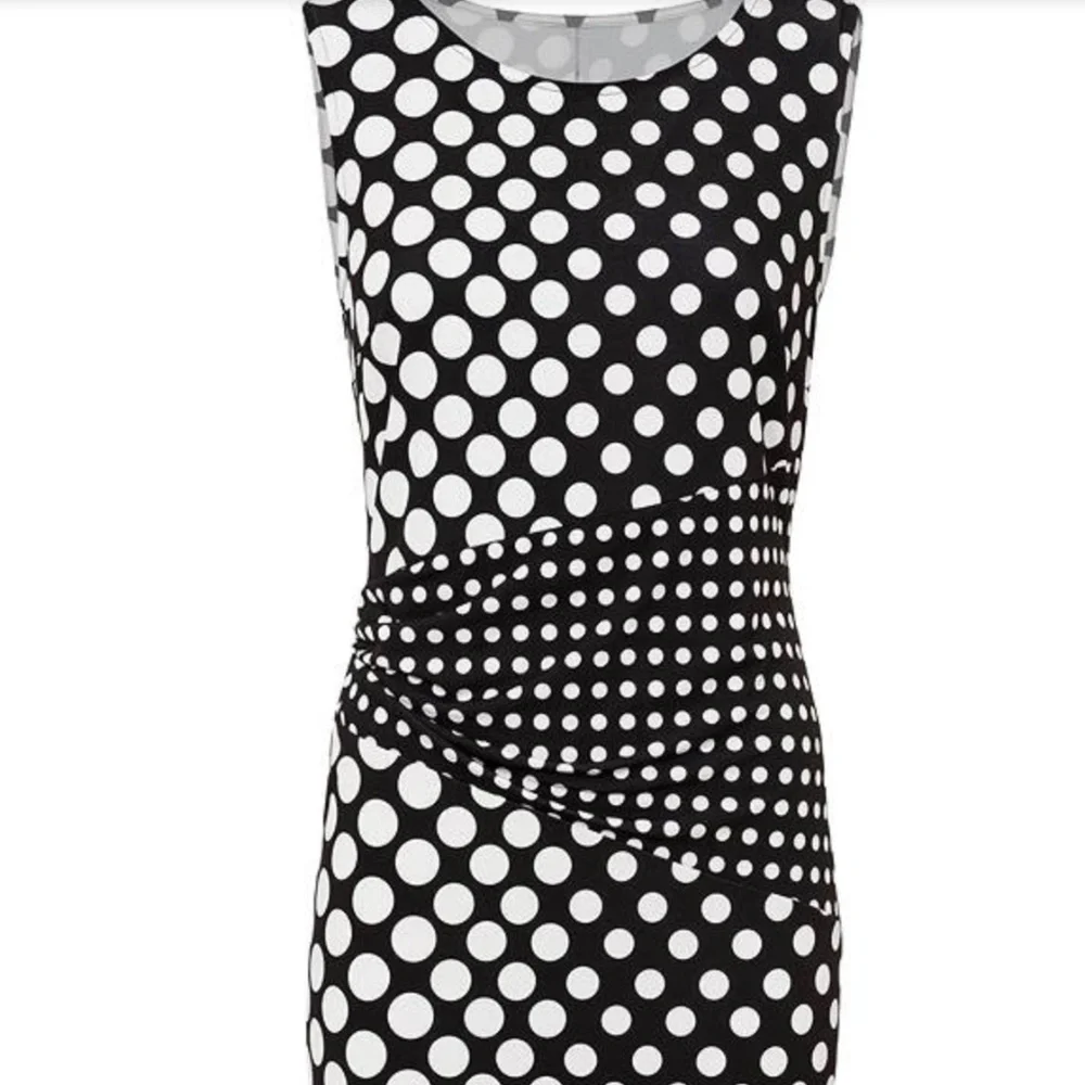 Never worn! - Picture 4 of 4